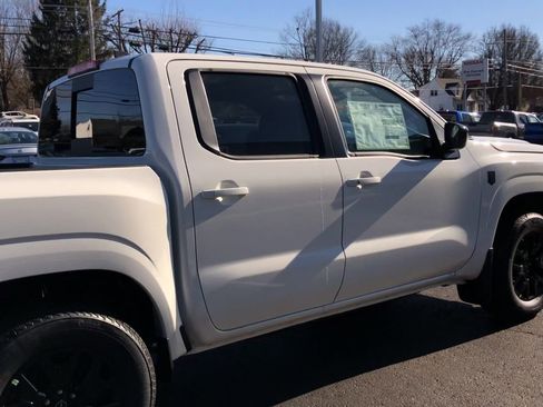 New 2026 Nissan Frontier SV image 8