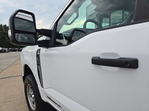 Used 2024 Ford F350 XL w/ FX4 Off-Road Package AWD/4WD image 37