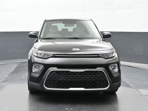 Used 2020 Kia Soul LX FWD image 3