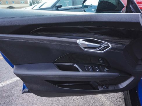 Used 2022 Audi e-tron GT Premium Plus w/ Performance Package image 9