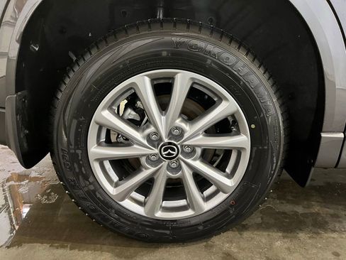 Used 2025 MAZDA CX-5 AWD 2.5 S w/ Preferred Package image 32