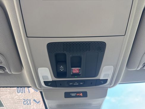 Used 2024 Honda Accord EX image 28