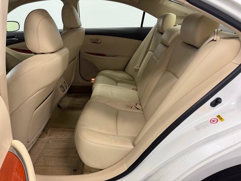 Used 2011 Lexus ES 350 FWD image 8