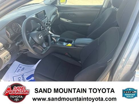 Used 2024 Nissan Sentra S FWD image 11