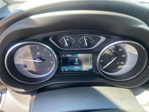 Used 2020 Buick Envision Essence w/ Experience Buick Package FWD image 4