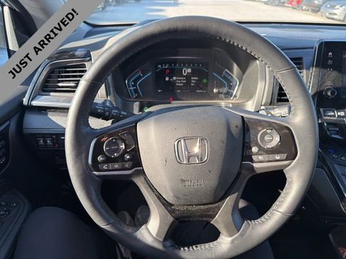 Used 2024 Honda Odyssey Elite image 14