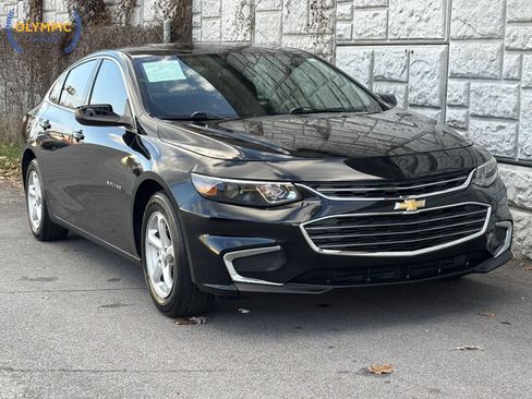 Used 2014 Chevrolet Impala LT w/ Convenience Package image 3