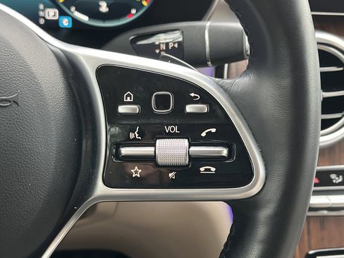 Certified 2022 Mercedes-Benz GLC 300 4MATIC image 32