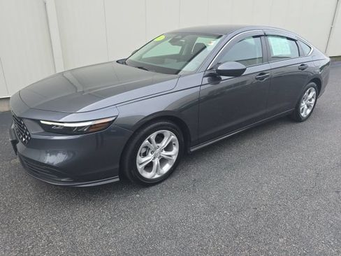 Used 2024 Honda Accord LX image 3