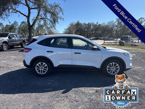 Certified 2022 Ford Escape S image 8