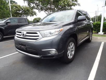 Used 2012 Toyota Highlander 4WD w/ Tech Pkg
