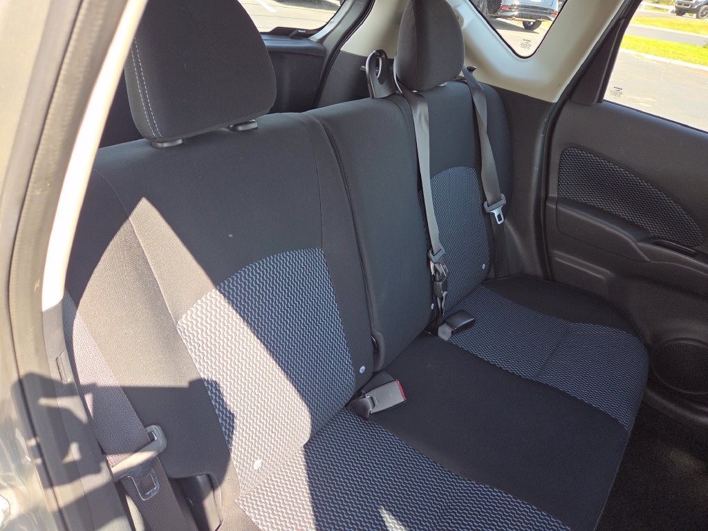 Used 2014 Nissan Versa Note SV FWD image 23