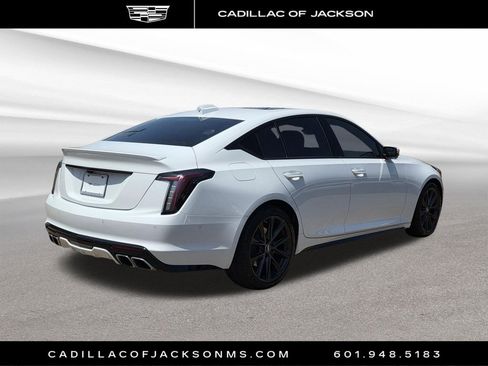 Certified 2025 Cadillac CT5 V w/ Technology Package RWD image 4