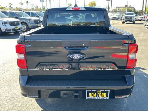 New 2026 Ford Maverick Lobo image 5