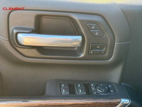 Used 2021 Chevrolet Silverado 2500 High Country w/ Z71 Off-Road Package image 24