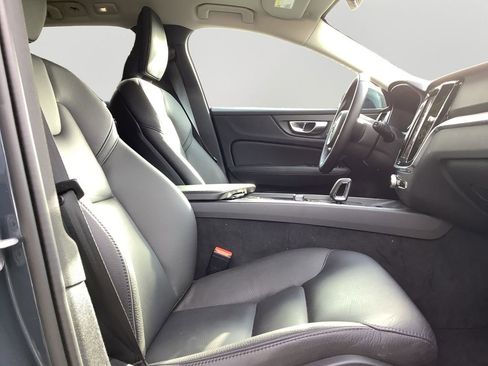 Used 2024 Volvo V60 B5 Cross Country Plus w/ Protection Package Premier image 12