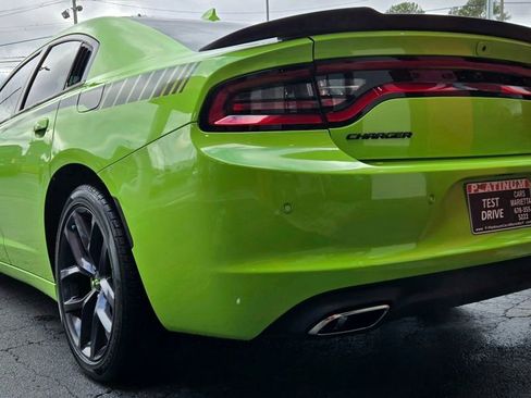 Used 2023 Dodge Charger SXT w/ Blacktop Package image 4