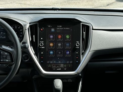 Used 2025 Subaru Crosstrek 2.0i Premium image 30