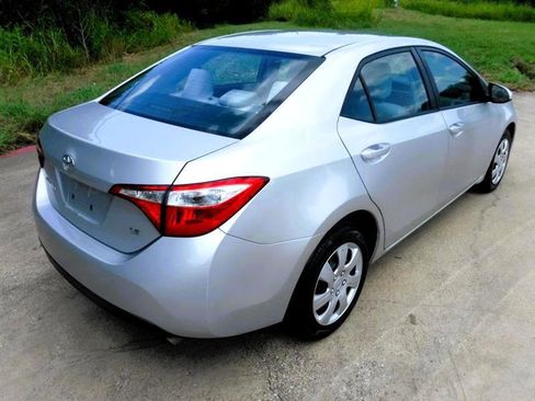 Used 2014 Toyota Corolla LE image 6