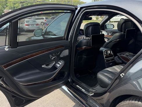 Used 2018 Mercedes-Benz S 63 AMG S 4MATIC Sedan image 54