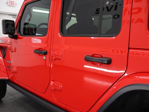 Used 2020 Jeep Wrangler Unlimited Rubicon w/ Quick Order Package 28Y Recon AWD/4WD image 33