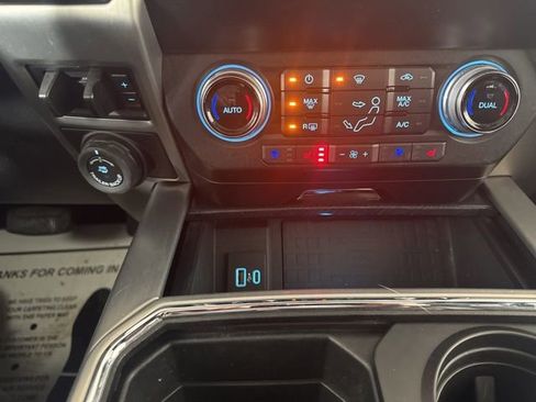 Used 2020 Ford F250 Platinum w/ Tremor Off-Road Package image 16