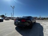 Used 2018 Ford Mustang Coupe image 4
