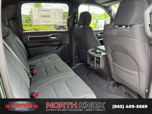 New 2026 RAM 1500 Big Horn AWD/4WD image 24
