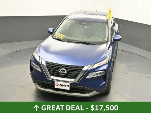 Used 2023 Nissan Rogue SV image 35