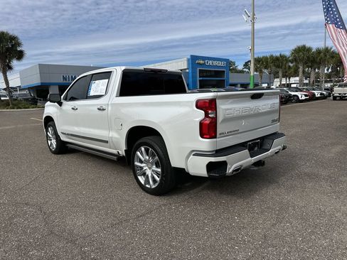 Used 2025 Chevrolet Silverado 1500 High Country AWD/4WD image 14