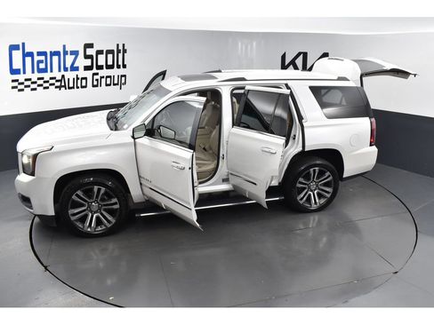 Used 2019 GMC Yukon Denali w/ Denali Ultimate Package AWD/4WD image 30