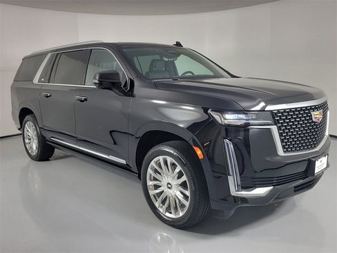 Certified 2023 Cadillac Escalade ESV Premium Luxury w/ Performance Package image 1