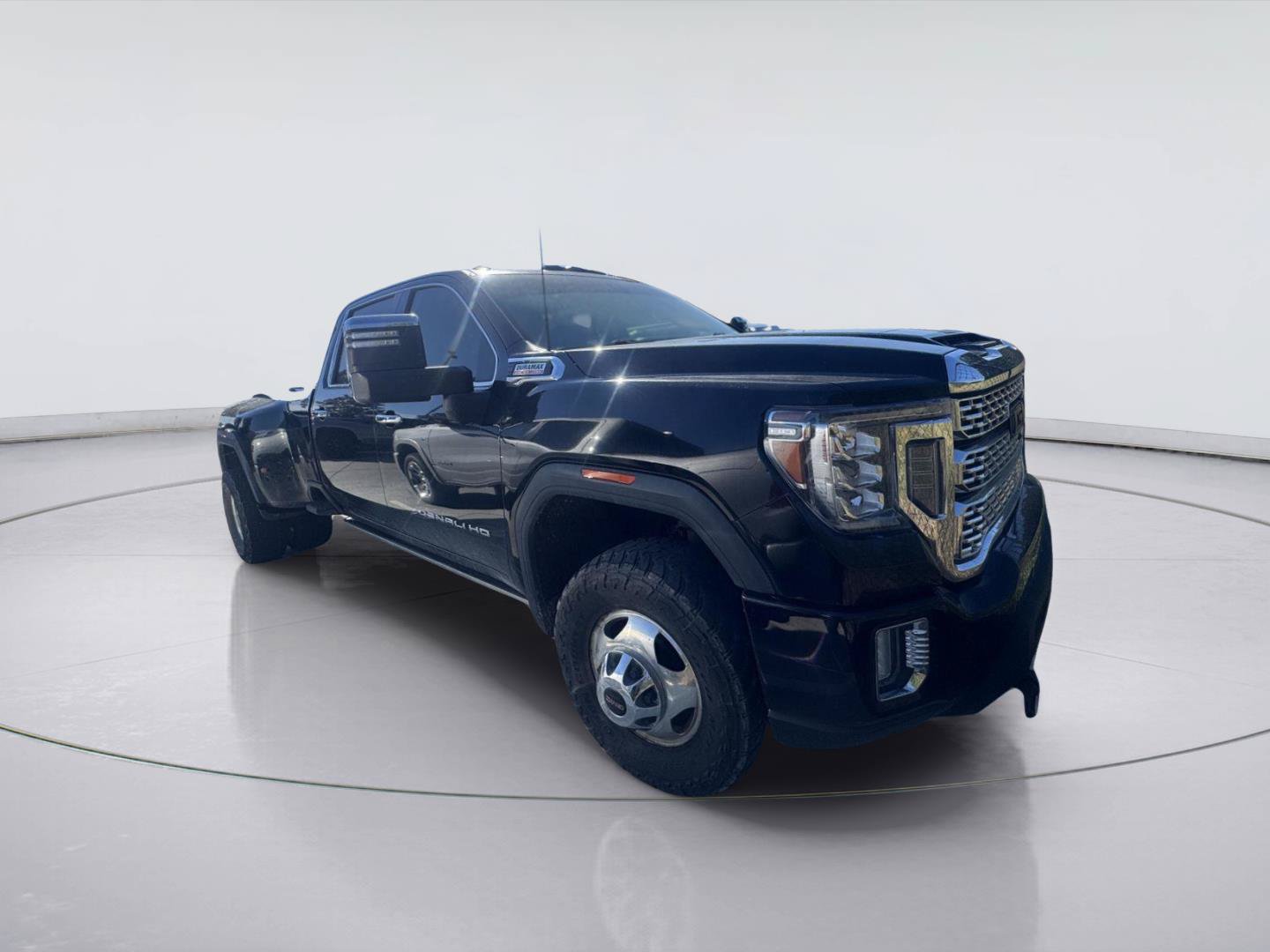 Used 2021 GMC Sierra 3500 Denali w/ Denali Ultimate Package AWD/4WD image 2