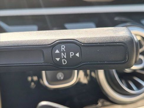 Used 2021 Mercedes-Benz CLA 250 image 9