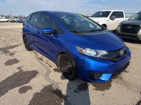 Used 2015 Honda Fit LX image 4