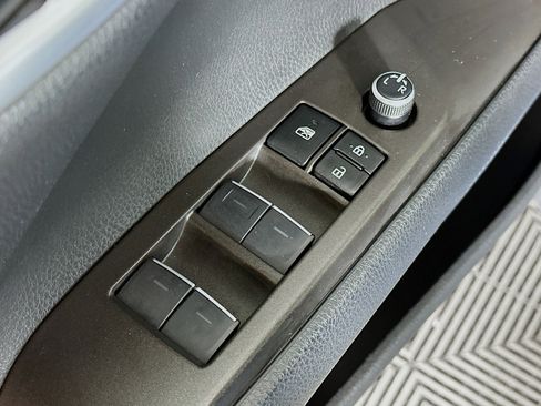 Used 2024 Toyota Camry XSE image 17