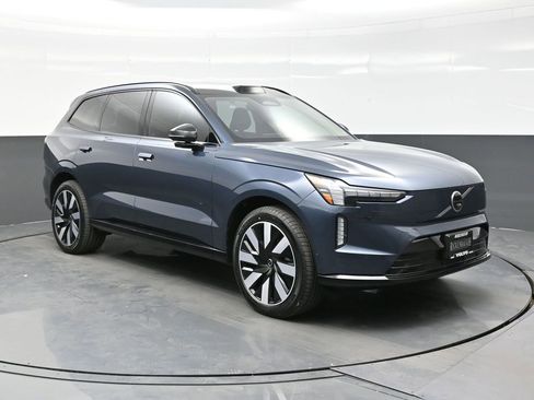 New 2025 Volvo EX90 Ultra image 1