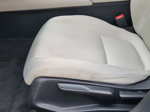 Used 2018 Honda Accord LX image 17