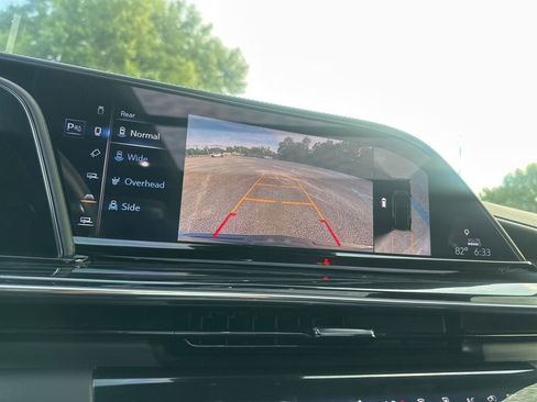 Used 2021 Cadillac Escalade Sport w/ Driver Assist Tech Package AWD/4WD image 24