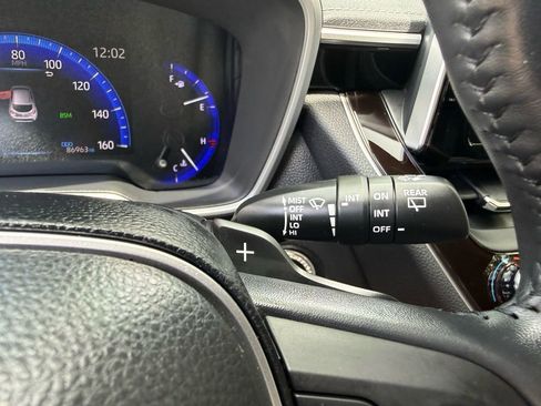 Used 2019 Toyota Corolla XSE FWD image 22