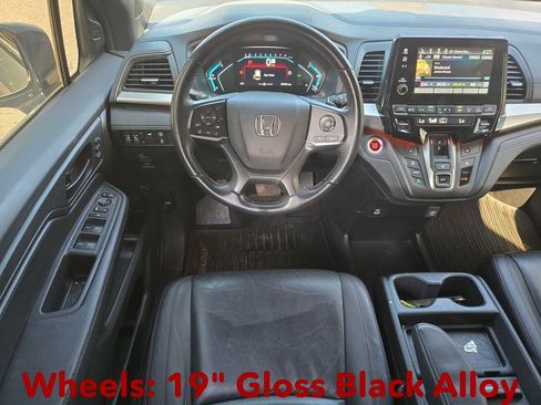 Used 2023 Honda Odyssey Sport image 18