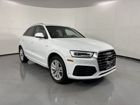Used 2018 Audi Q3 2.0T Premium Plus AWD/4WD image 3