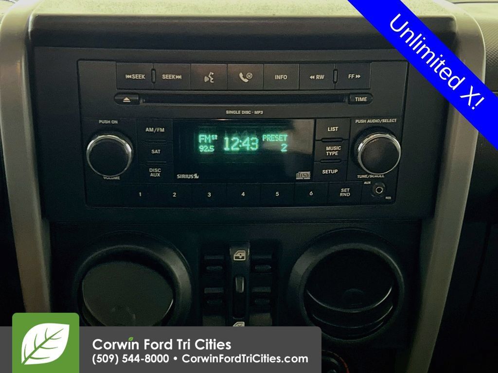 Used 2008 Jeep Wrangler Unlimited X AWD/4WD image 19
