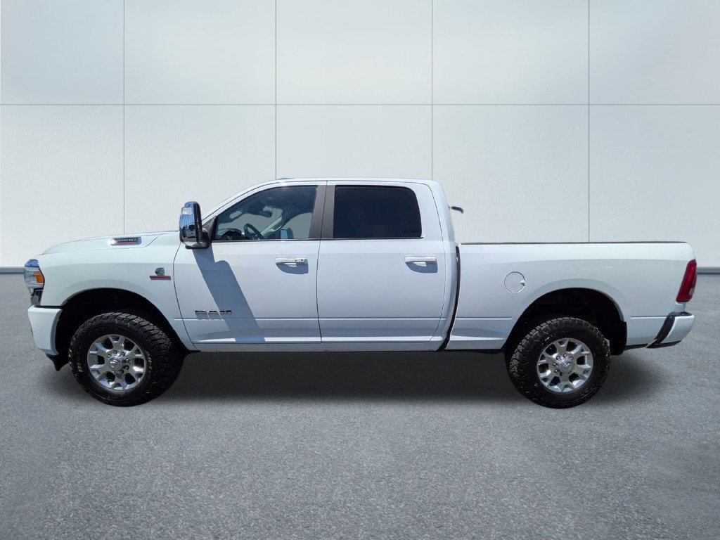 Used 2024 RAM 2500 Laramie w/ Safety Group AWD/4WD image 3