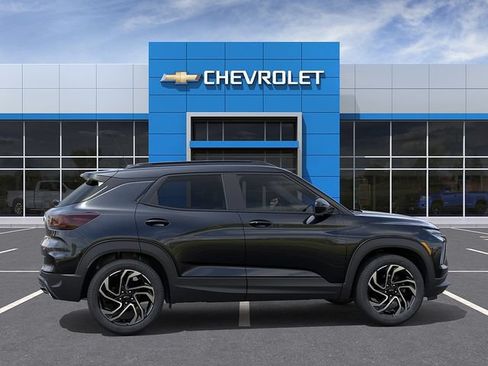 Used 2026 Chevrolet TrailBlazer RS w/ Convenience Package AWD/4WD image 5