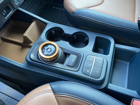 Used 2023 Ford Maverick Lariat w/ Equipment Group 500A Standard image 29