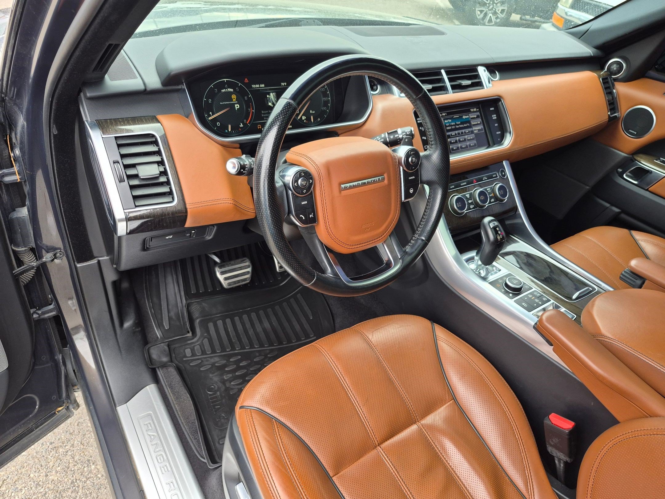 Used 2014 Land Rover Range Rover Sport Supercharged AWD/4WD image 14
