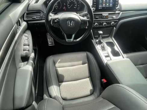 Used 2022 Honda Accord Sport image 13