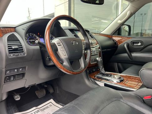 Used 2018 INFINITI QX80 4WD w/ Driver Assistance Package image 59