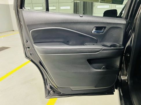 Used 2020 Honda Passport Touring image 26